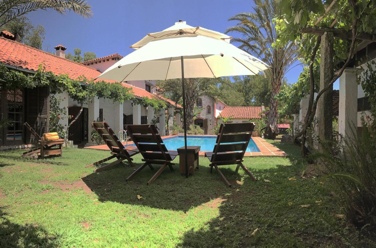 Pinos De La Quebrada Villa Quebrada de los Cuervos Luaran gambar