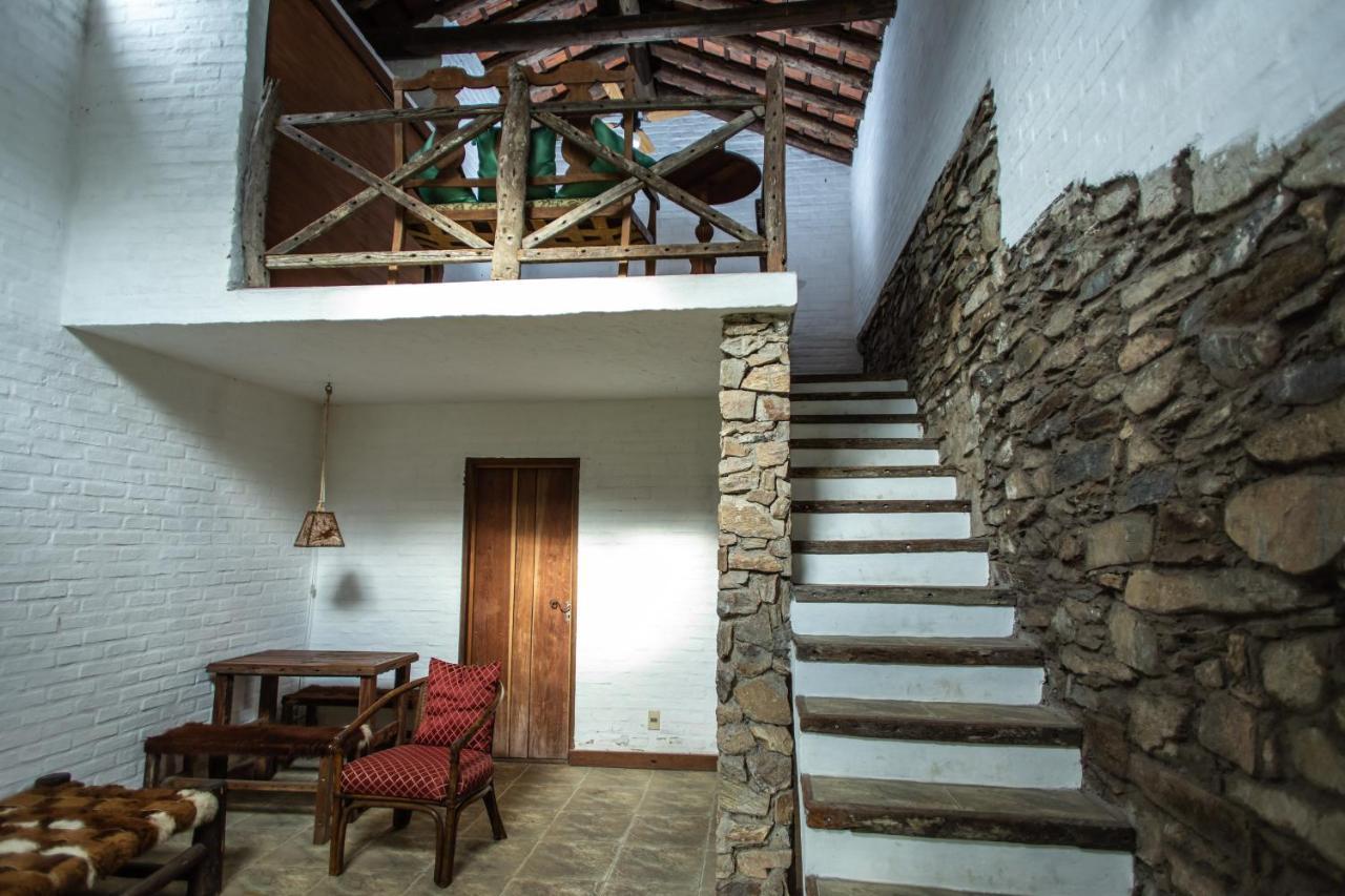 Pinos De La Quebrada Villa Quebrada de los Cuervos Luaran gambar