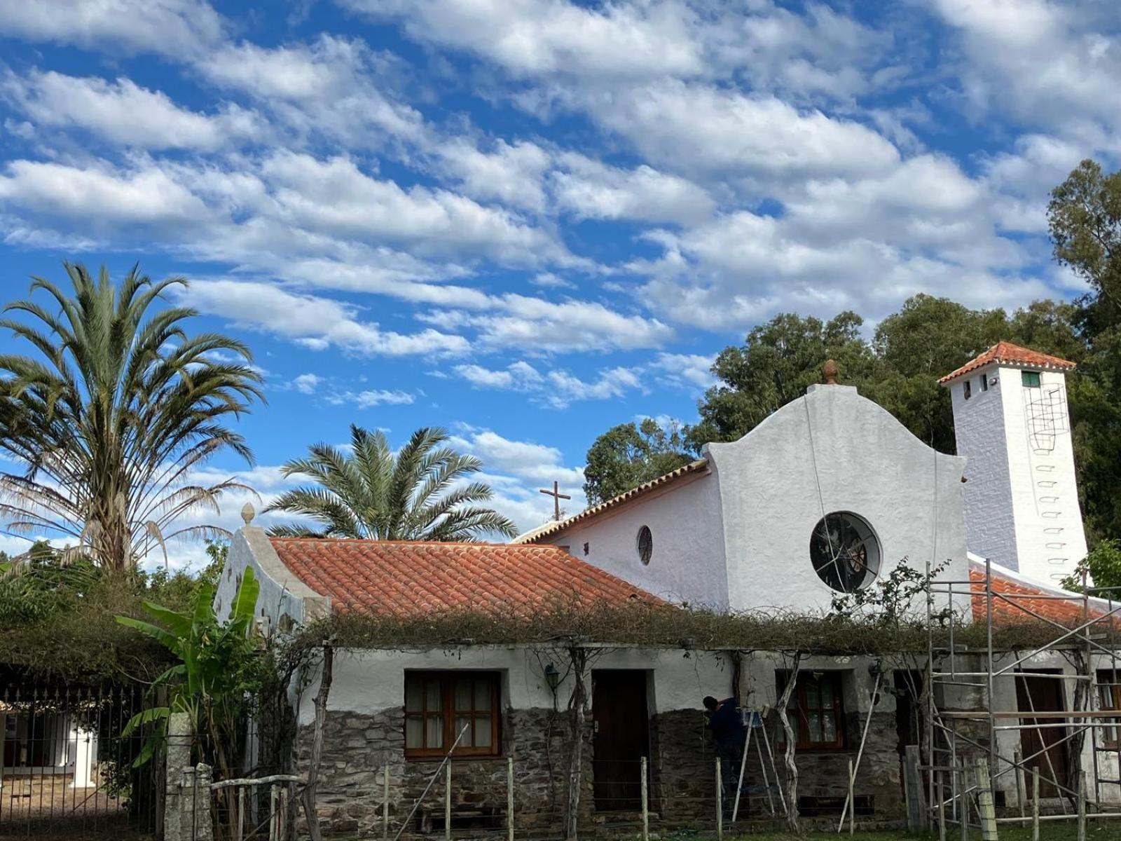 Pinos De La Quebrada Villa Quebrada de los Cuervos Luaran gambar